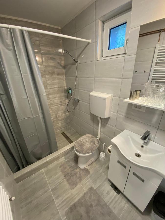 Apartmani Mira Palić Esterno foto